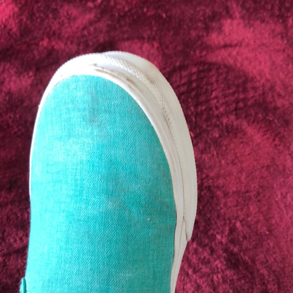 Vans - Picture 2 of 5
